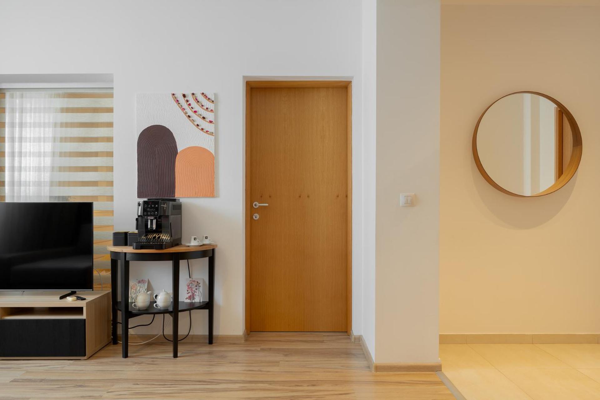 Airport Rin Nord Residence Apartment - Self Check-In Otopeni Exterior photo